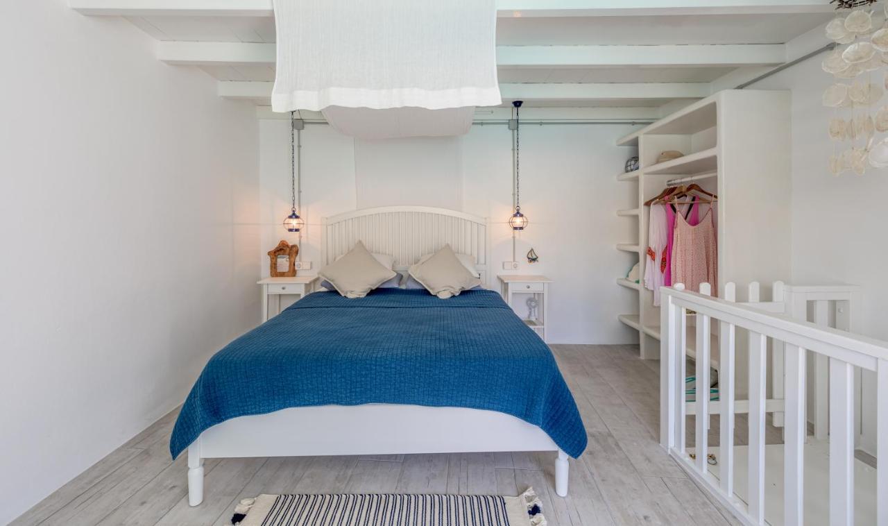 Aquanis Anchored, Sea Front House, Firopotamos Esterno foto